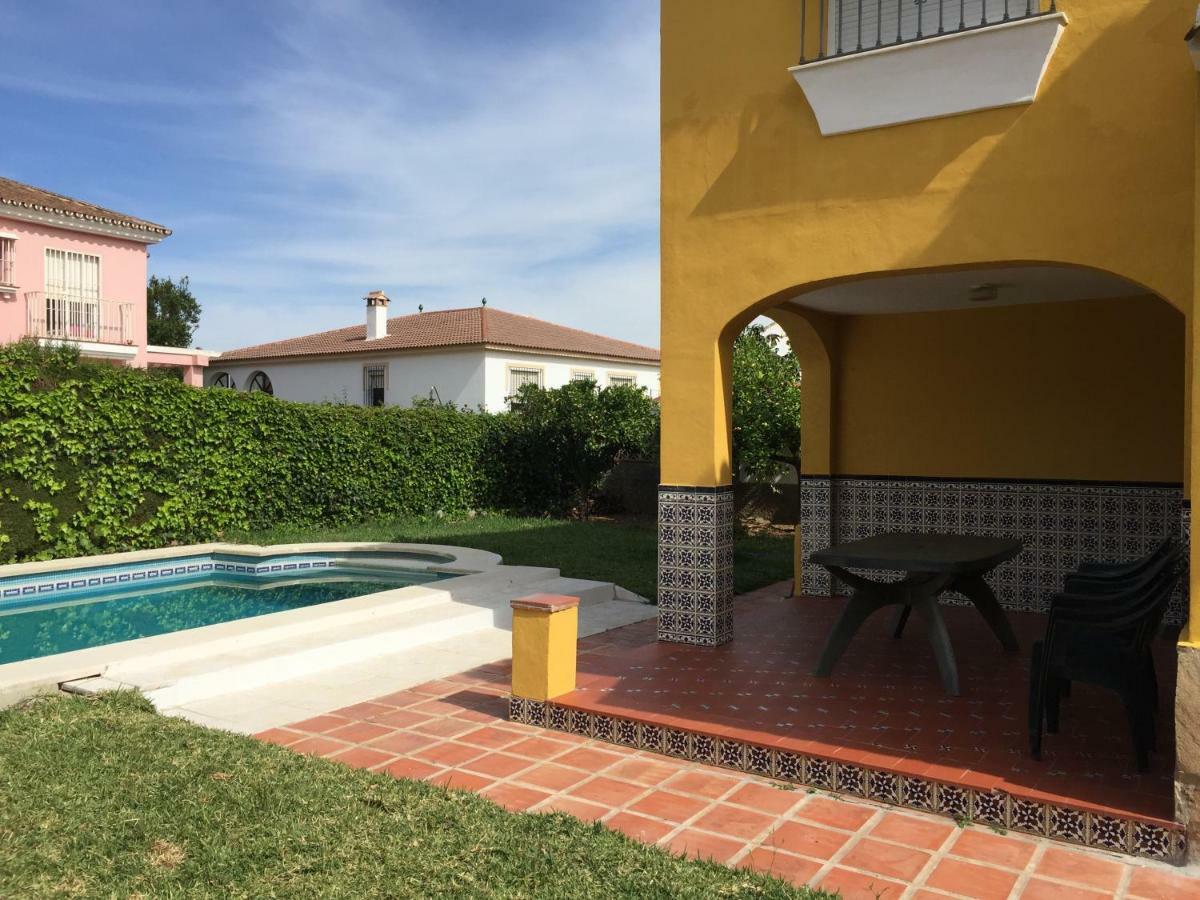Chalet Con Barbacoa, Chimenea Y Piscina En Alhaurin De La Torre "No Emitimos Factura" Bagian luar foto